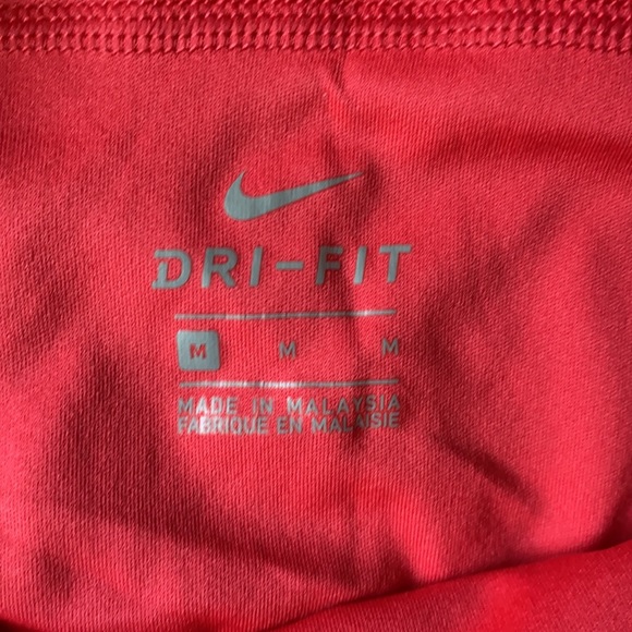 Pink Nike DRI-FIT shorts. Size M in girls. - Picture 3 of 4